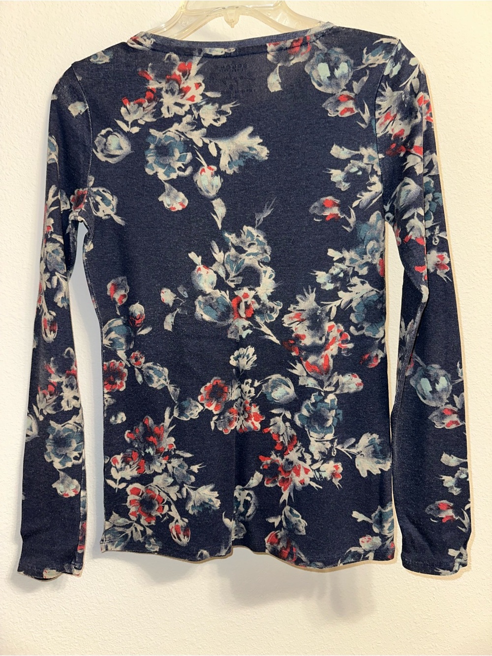 Sonoma Navy Floral Long-Sleeve Tee size S - Picture 2 of 3